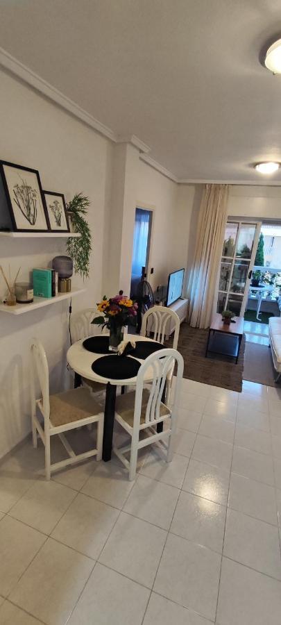 Parque Aromatico Con Dos Piscinas Apartment ตอร์เรเวียคา ภายนอก รูปภาพ