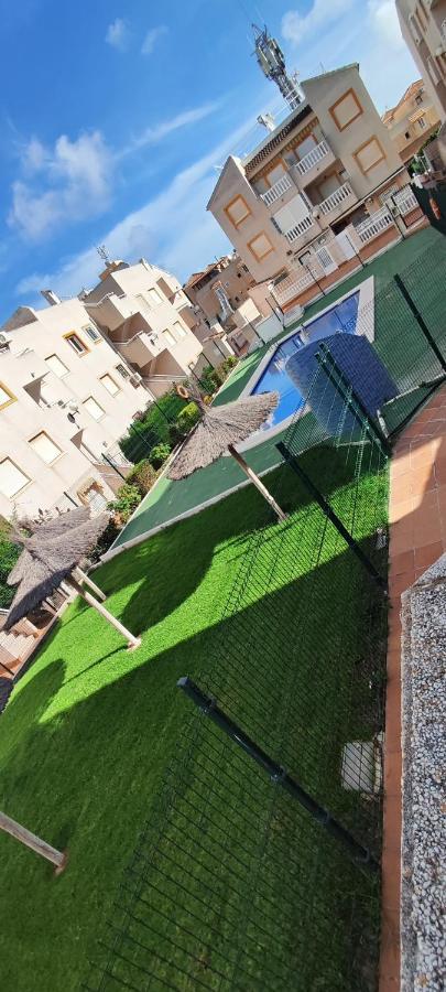 Parque Aromatico Con Dos Piscinas Apartment ตอร์เรเวียคา ภายนอก รูปภาพ
